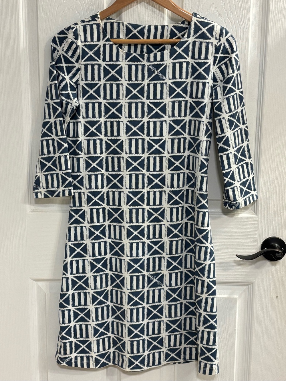 Mahi Gold Bimini Dress Women’s Small Blue White Geometric Print 3/4 Sleeve